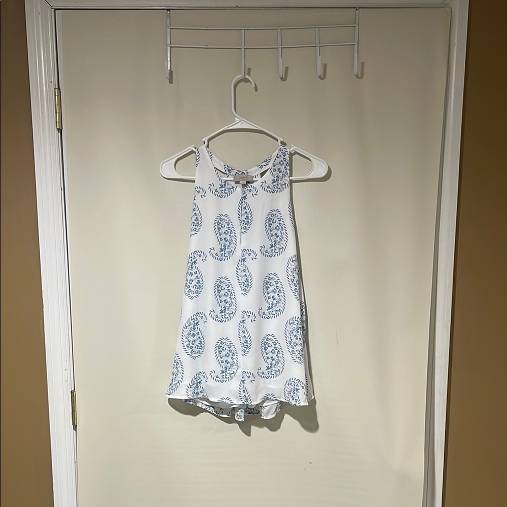New Without Tags LOFT White and Blue Patterned Tank Blouse Size Small